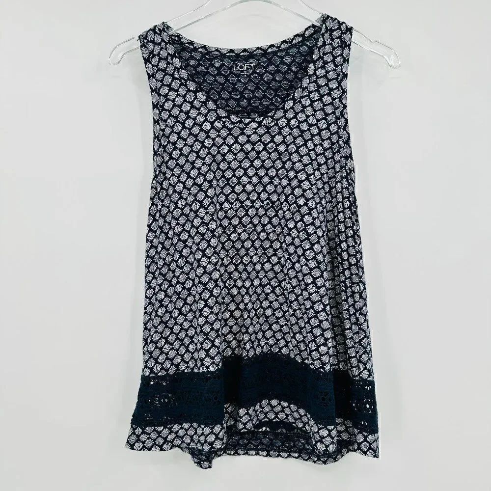 LOFT Size Small Blue & White Geometric Print Knit Eyelet Trim Tank Top